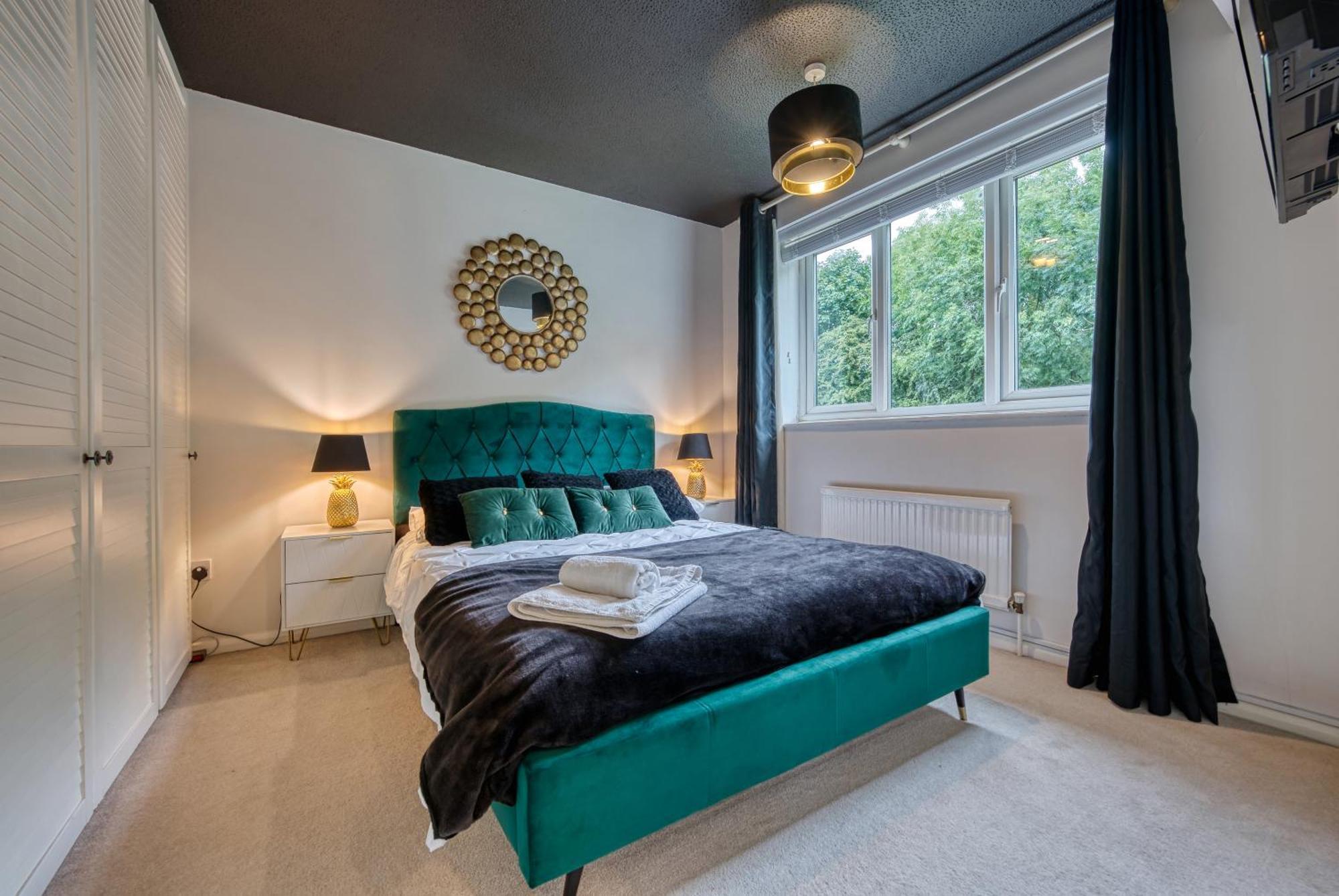 Capri 13 Sa - 3 Bed House, Close To Loughborough University & M1 Motorway, Free Wifi, Big Garden, Ample Parking- Ask For Contractor Rates! מראה חיצוני תמונה